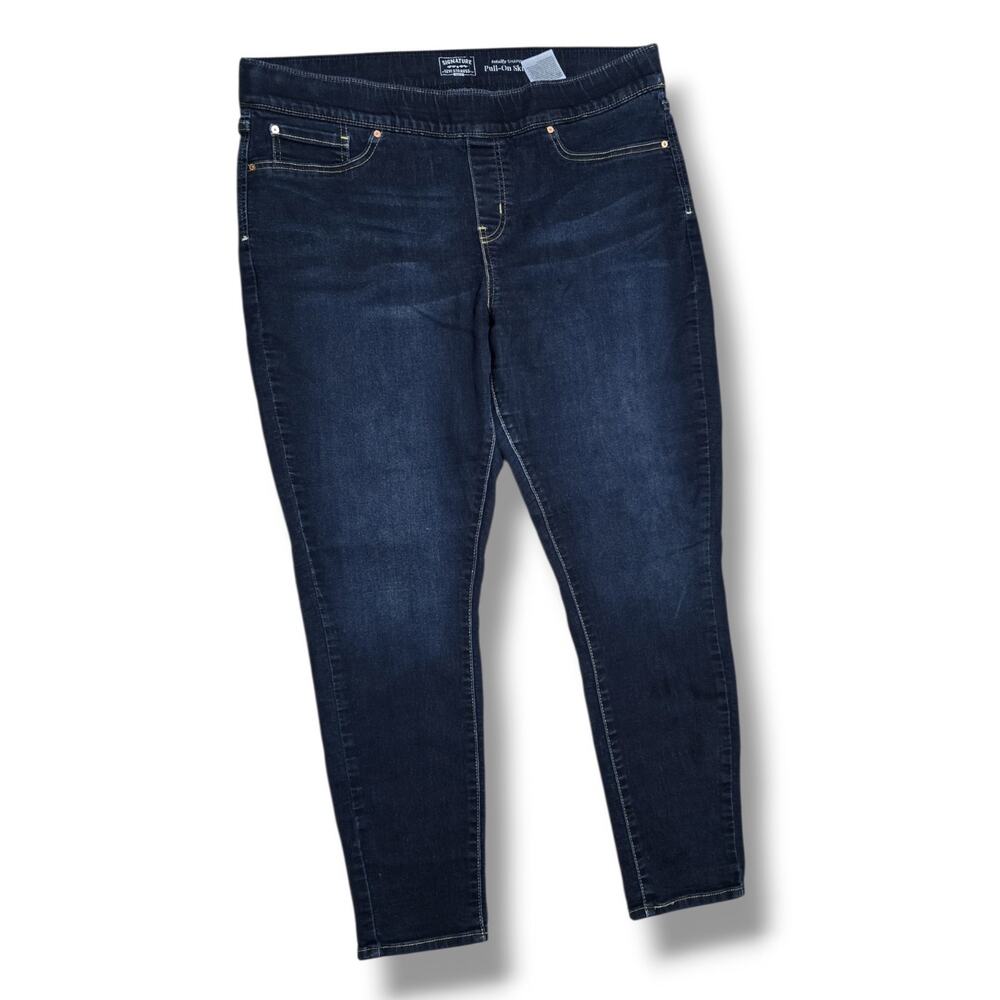 Signature by Levi Strauss Totally Shaping Pull-On Skinny Jeans Dark Wash 18M
​